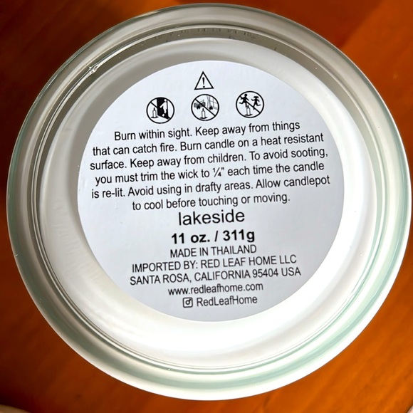 ☘️LUCKY DOG CANDLE by RED LEAF HOME - 4 inch tall single wick in Lakeside Scent - Picture 6 of 6